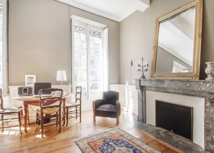 Au Cœur Du Quartier Historique Bordeaux