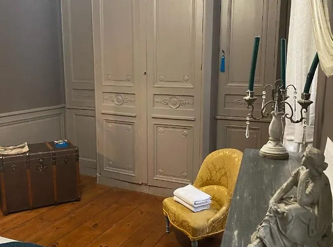 Au Cœur Du Quartier Historique Appartement *